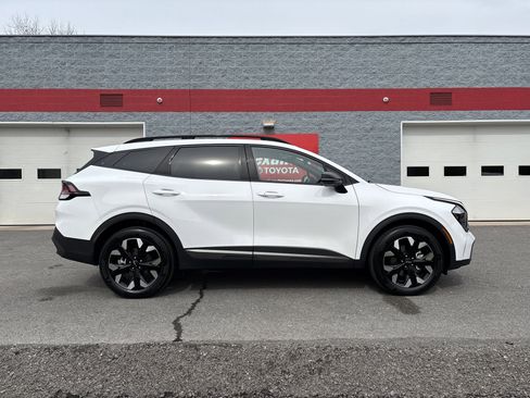 Used 2023 Kia Sportage X-Line w/ X-Line Premium Package image 2