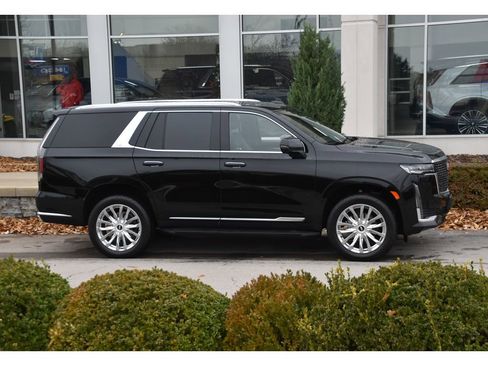 Used 2023 Cadillac Escalade Premium Luxury w/ LPO, Floor Liner Package image 3