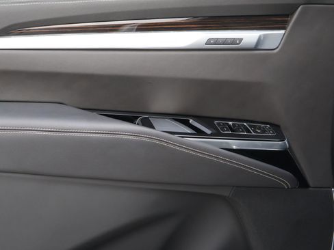 Used 2025 Cadillac Escalade ESV Premium Luxury w/ LPO, Floor Liner Package image 22