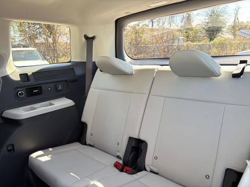 New 2026 Hyundai Santa Fe Calligraphy image 4