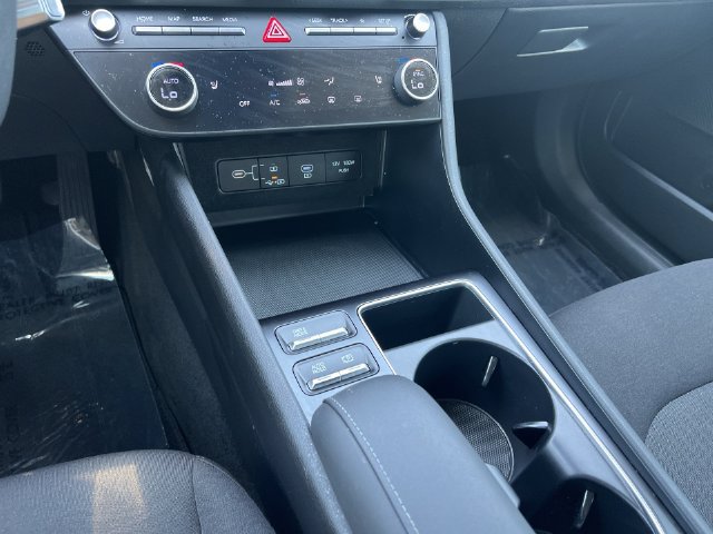 Used 2025 Hyundai Sonata SEL AWD/4WD image 23