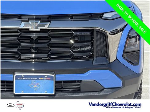 Used 2026 Chevrolet Equinox ACTIV AWD/4WD image 8
