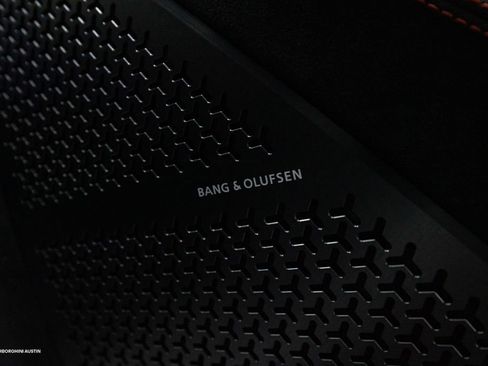 Used 2023 Lamborghini Urus Performante AWD/4WD image 46