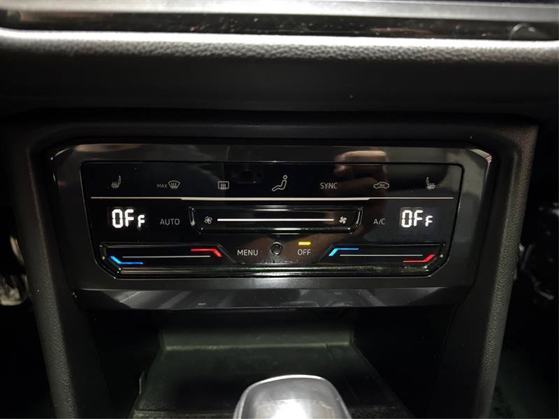 Used 2023 Volkswagen Tiguan SE R-Line FWD image 35
