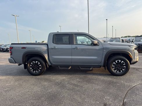 Certified 2023 Nissan Frontier PRO-4X w/ Technology Package AWD/4WD image 4