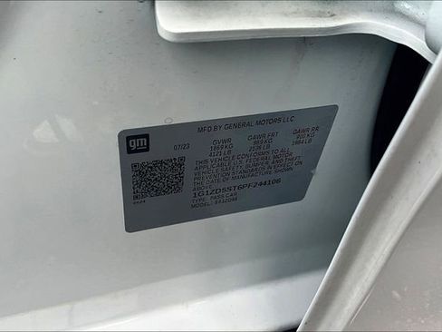 Used 2023 Chevrolet Malibu LT FWD image 19