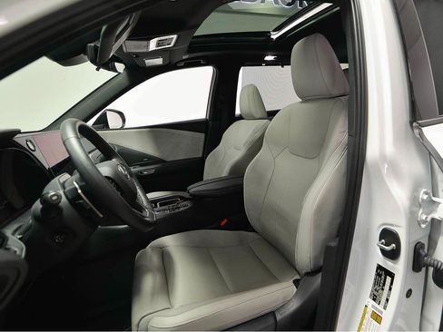 Used 2025 Lexus TX 350 AWD w/ Technology Package image 8