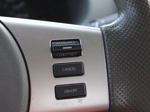 Used 2020 Nissan Frontier SV w/ Midnight Edition Floor Mats AWD/4WD image 29