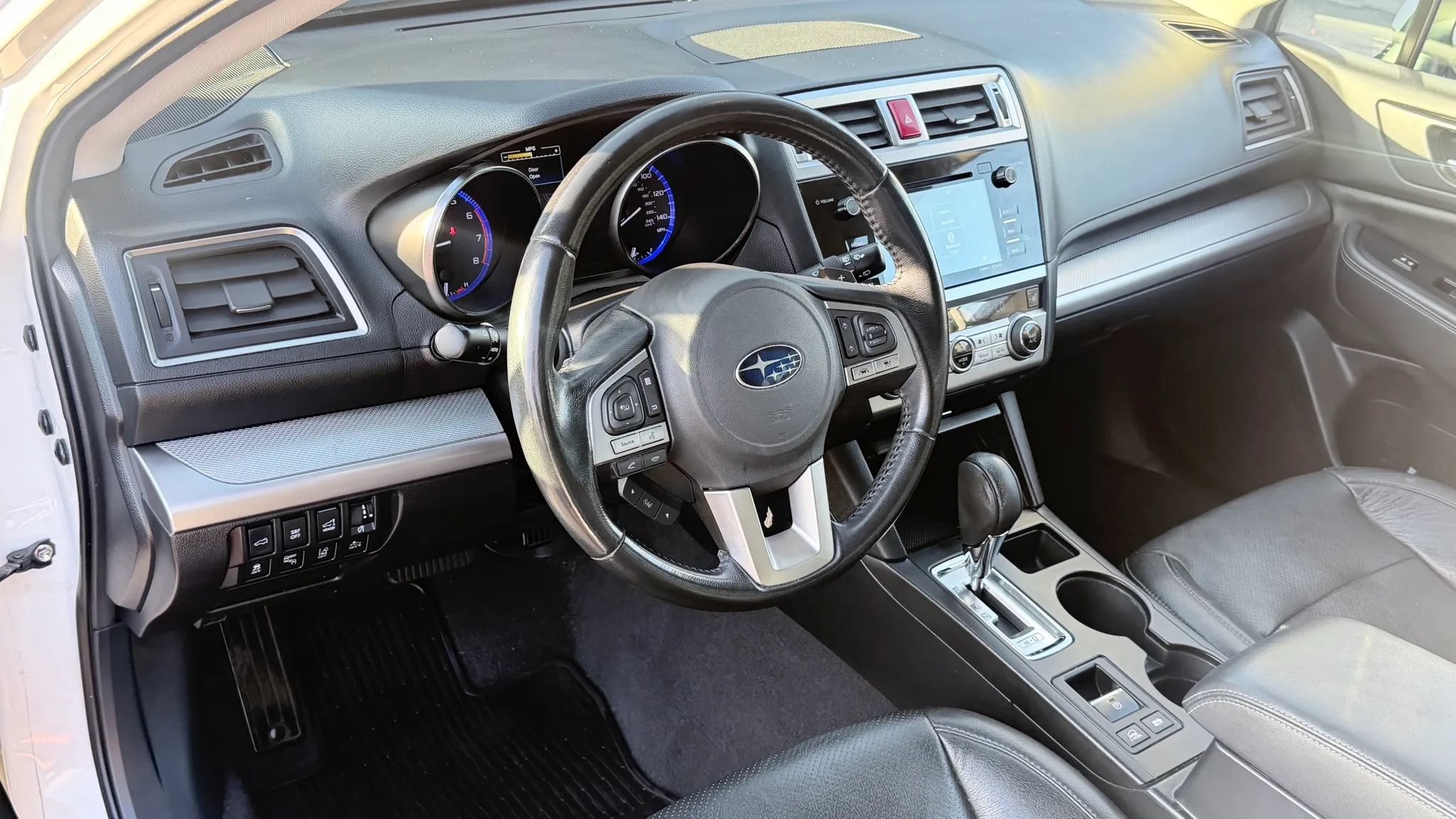 Used 2016 Subaru Outback 2.5i Premium AWD/4WD image 15
