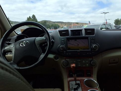 Used 2008 Toyota Highlander Limited FWD image 18