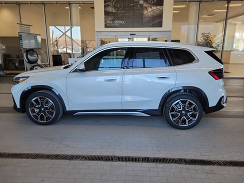 New 2026 BMW X1 xDrive28i w/ Convenience Package image 2