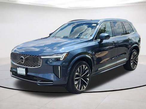 Certified 2025 Volvo XC90 B5 Ultra AWD/4WD image 1