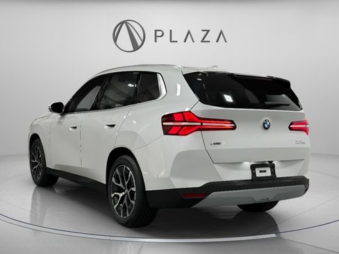 New 2026 BMW X3 xDrive30 w/ Premium Package image 3