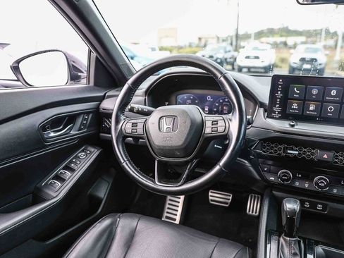 Used 2023 Honda Accord Sport image 5