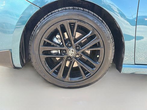 Used 2025 Toyota Camry SE FWD image 38