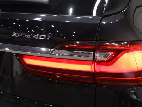 Used 2022 BMW X7 xDrive40i w/ Cold Weather Package image 53