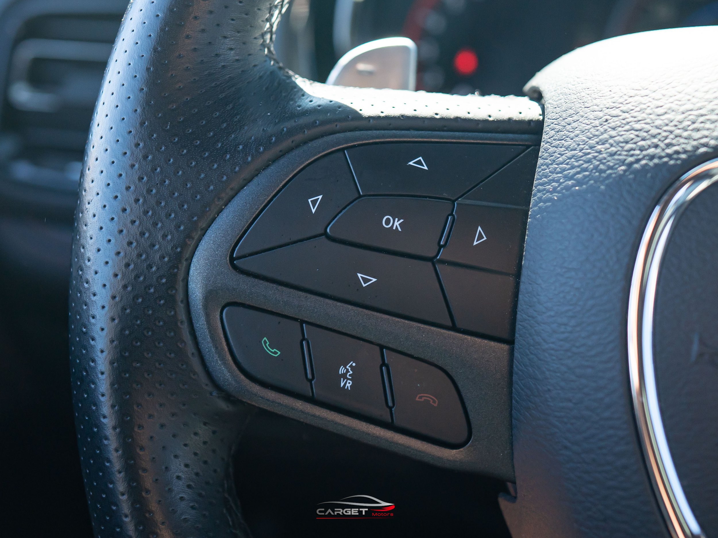 Used 2023 Dodge Durango R/T w/ Tow 'N Go Package AWD/4WD image 25