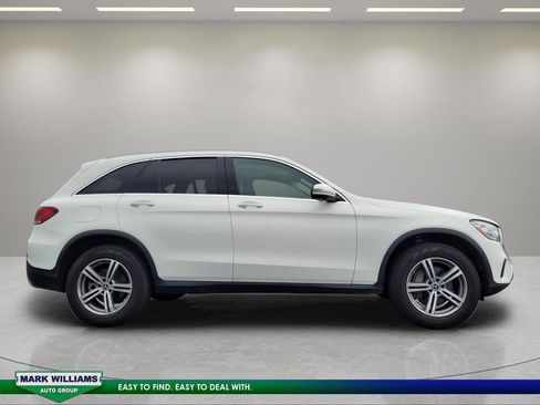 Used 2021 Mercedes-Benz GLC 300 4MATIC image 2