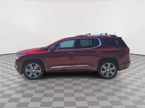 Used 2017 GMC Acadia Denali w/ Technology Package AWD/4WD image 18