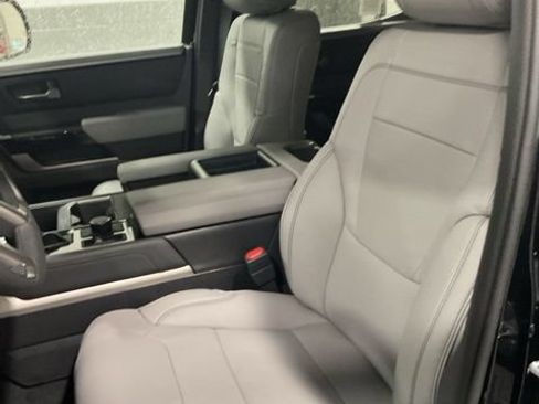 New 2026 Toyota Tundra Limited AWD/4WD image 18
