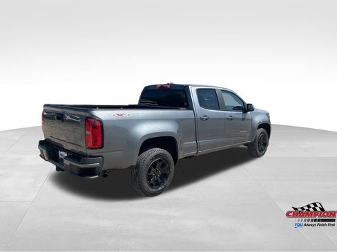 Used 2022 Chevrolet Colorado LT w/ Safety Package image 5