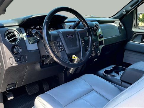 Used 2014 Ford F150 XLT w/ Equipment Group 302A Luxury AWD/4WD image 17