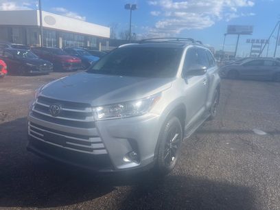 Used 2019 Toyota Highlander XLE