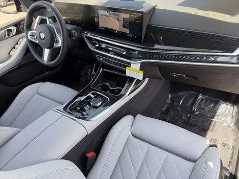 New 2026 BMW X7 xDrive40i w/ M Sport Package image 11