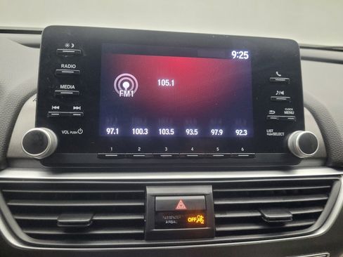 Used 2019 Honda Accord LX image 25