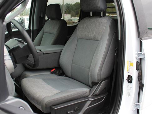 Used 2024 Ford F350 XLT w/ FX4 Off-Road Package image 18