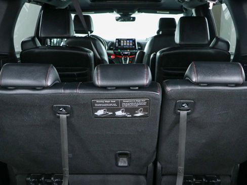 Used 2025 Honda Odyssey Sport-L image 30