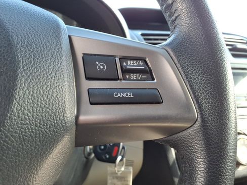 Used 2014 Subaru Impreza 2.0i Premium image 19