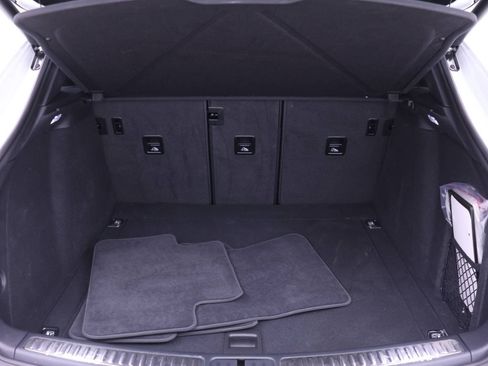 Used 2025 Porsche Macan image 20