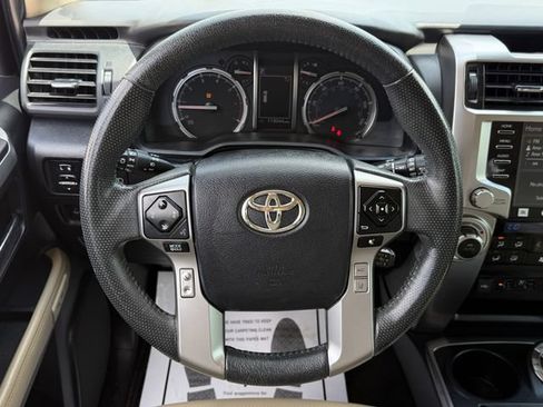 Used 2021 Toyota 4Runner Limited AWD/4WD image 13