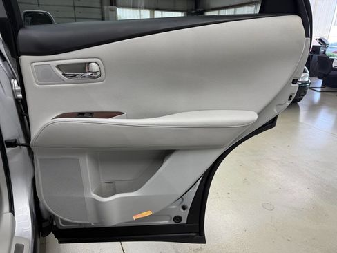Used 2010 Lexus RX 350 AWD image 14
