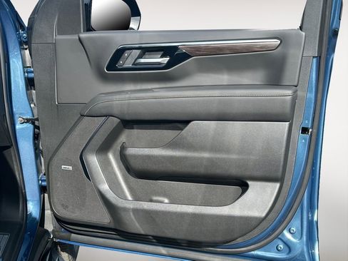 New 2026 Chevrolet Tahoe Premier AWD/4WD image 25