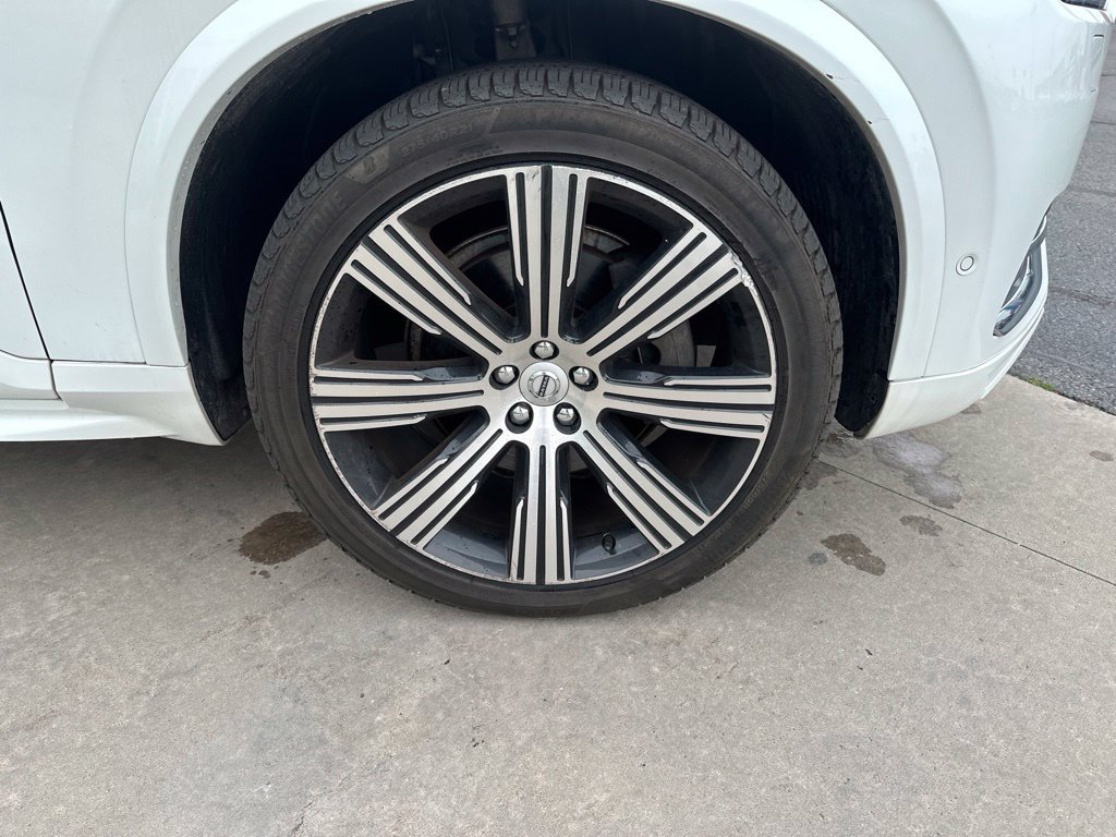 Used 2022 Volvo XC90 T6 Inscription w/ Lounge Package AWD/4WD image 13