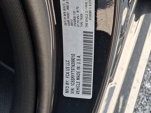 New 2026 RAM 1500 Big Horn AWD/4WD image 17