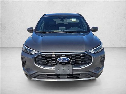 Used 2025 Ford Escape ST-Line AWD/4WD image 2