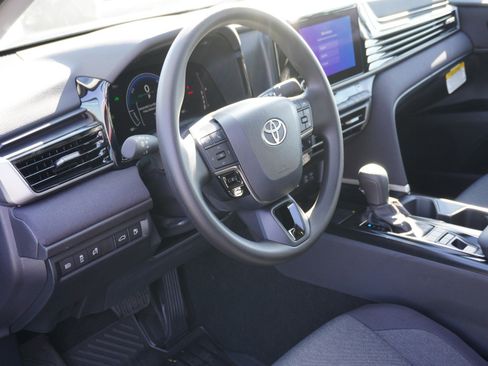 New 2026 Toyota Camry LE image 18