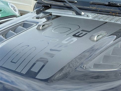 Used 2023 Jeep Wrangler Unlimited Rubicon w/ LED Lighting Group image 5