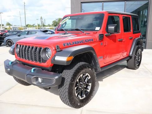 Used 2024 Jeep Wrangler Unlimited Rubicon 4xe AWD/4WD image 8