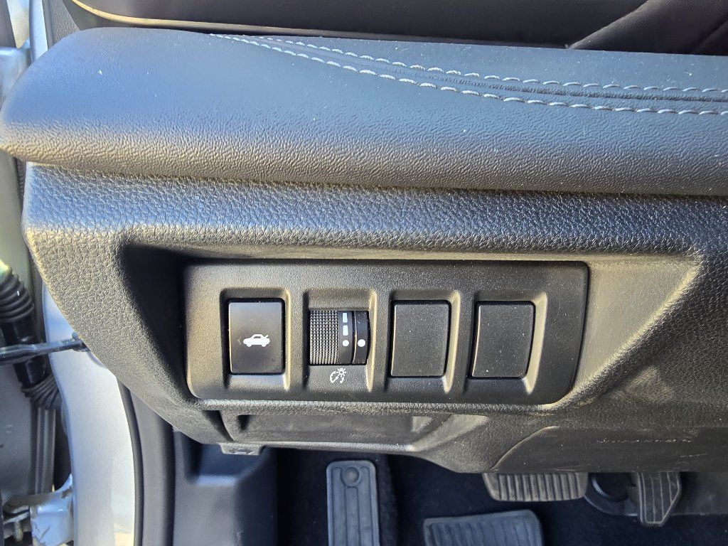 Used 2022 Subaru Legacy Limited w/ Popular Package #3 AWD/4WD image 19