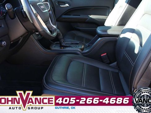 Used 2020 GMC Canyon Denali image 25