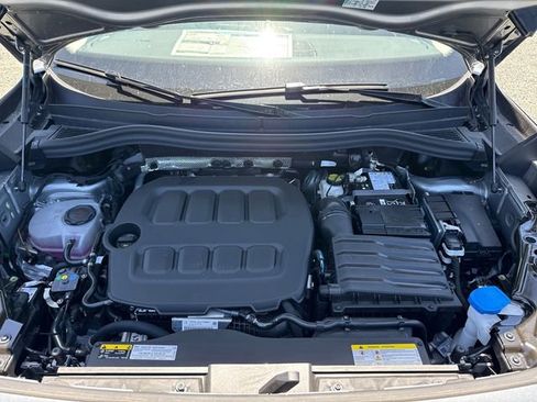 New 2025 Volkswagen Tiguan S image 14
