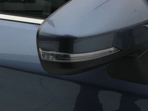 Used 2018 Subaru Outback 2.5i Limited image 10