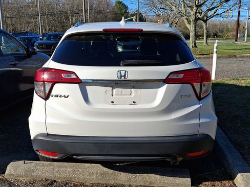 Certified 2021 Honda HR-V EX image 5