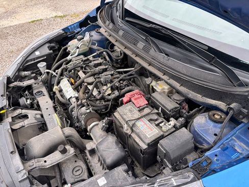Used 2024 Nissan Kicks SV FWD image 19