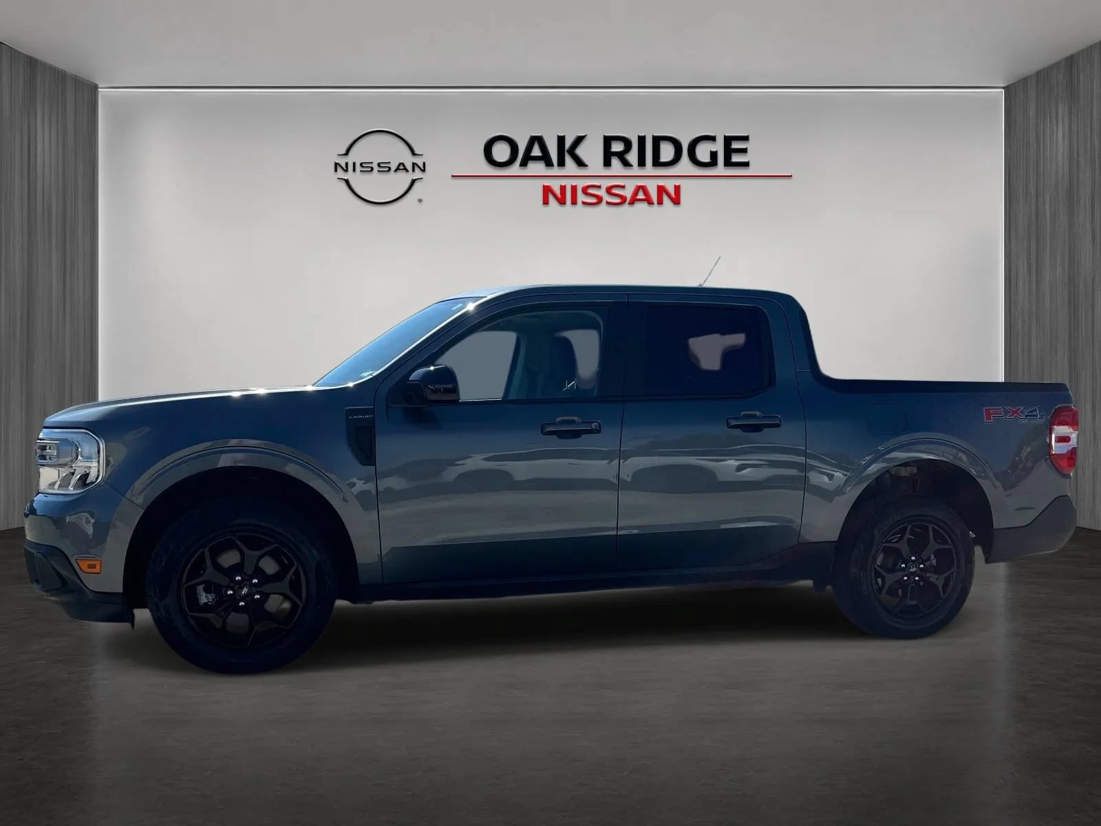 Used 2024 Ford Maverick Lariat w/ FX4 Off-Road Package AWD/4WD image 6