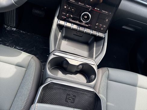 New 2026 GMC Terrain AT4 AWD/4WD image 22